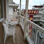Aparthotel Pigasos *