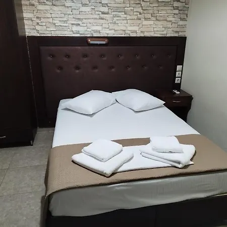 Aparthotel Pigasos